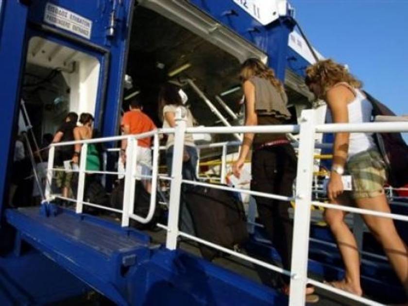 ΕΛΣΤΑΤ: Mείωση στη διακίνηση επιβατών στους ελληνικούς λιμένες