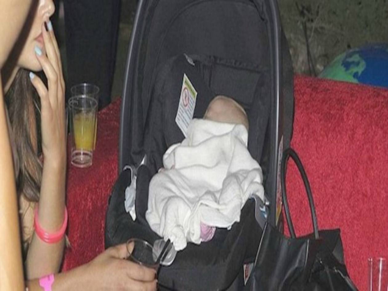 Απίστευτο: Διάσημος ηθοποιός πήρε το μωρό του στο πάρτι του Playboy!