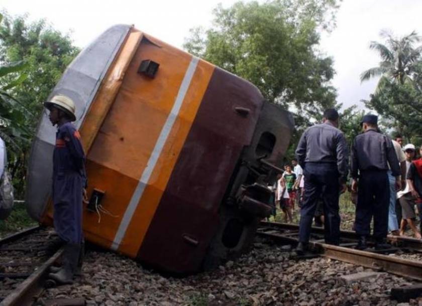 Περισσότεροι από 27 νεκροί από εκτροχιασμό  τρένου