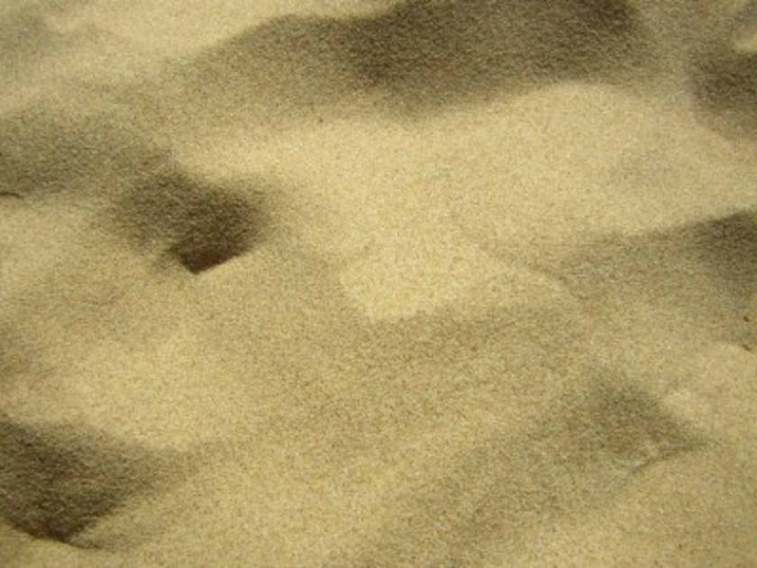 Εκπληκτική φωτογραφία: Όταν ένας κεραυνός χτυπάει την άμμο