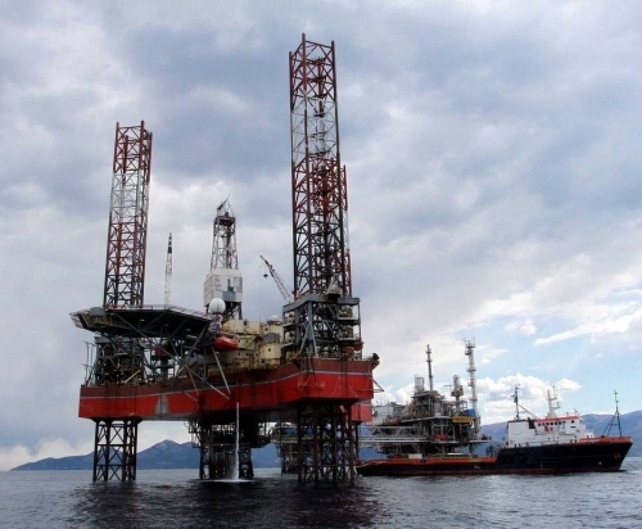 Η Ελλάδα ξεκινά έρευνες για πετρέλαιο στο Ιόνιο, αντιδρούν οι Αλβανοί