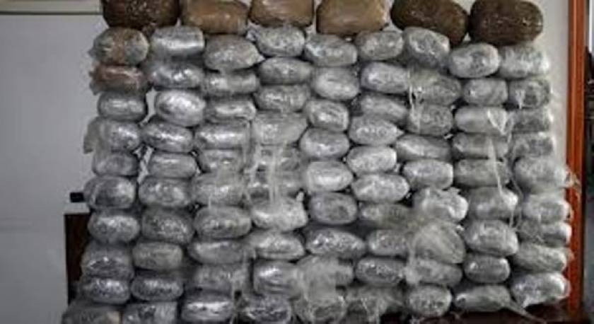 Βόλος: Έκρυβαν μεγάλη ποσότητα ναρκωτικών σε αποθήκη