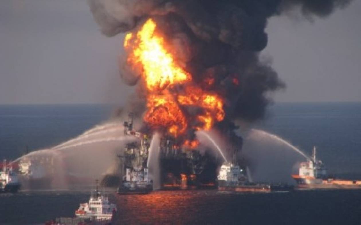 Φονική έκρηξη σε πλατφόρμα άντλησης πετρελαίου