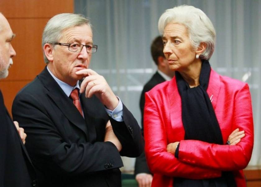 Reuters για Eurogroup: Αναστολή πληρωμών τόκων και επαναγορά χρέους