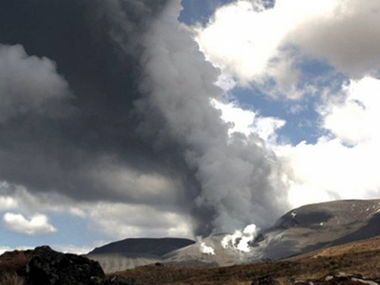 Βίντεο: Ηφαιστειακή τέφρα καλύπτει τη Νέα Ζηλανδία