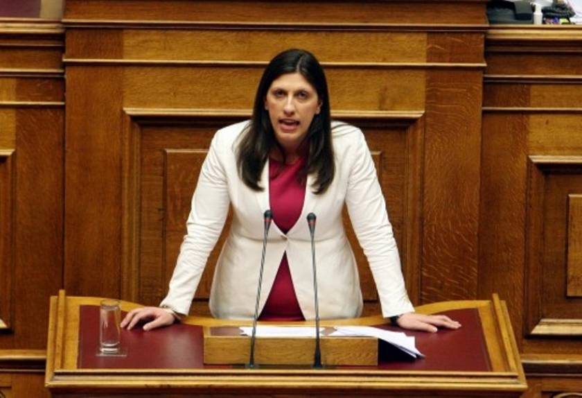 Παραίτηση Μανιτάκη ζητά η Κωνσταντοπούλου για τη διαθεσιμότητα