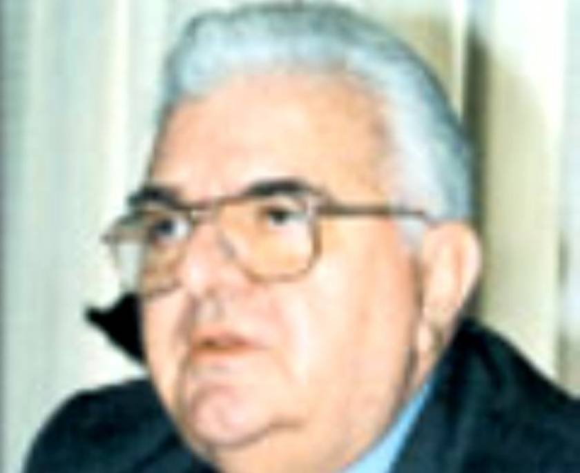 Απεβίωσε ο πρώην υπουργός Θεόδωρος Αναγνωστόπουλος