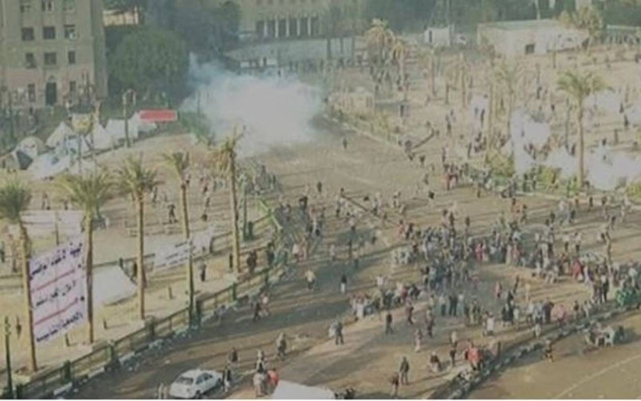 Δακρυγόνα και συγκρούσεις στην πλατεία Ταχρίρ