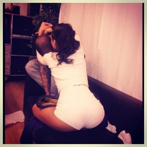 Rihanna - Chris Brown: Τρέλαναν το Instagram με καυτή photo τους (pic)