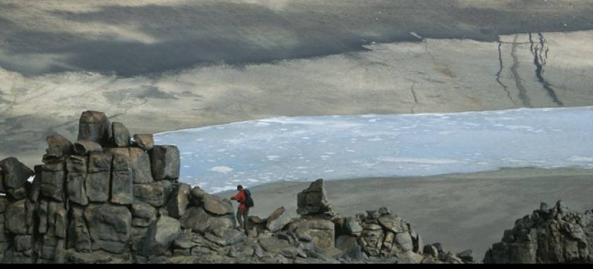 Σε παγωμένη λίμνη βρέθηκαν στοιχεία για την εξωγήινη ζωή