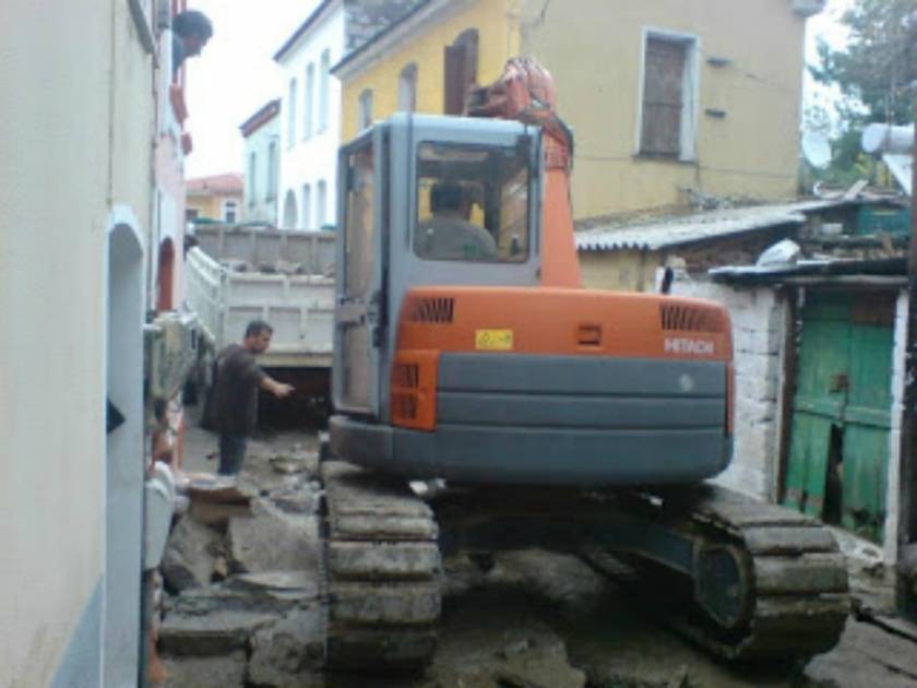 Καταστροφή στη Λέσβο - πλημμύρισαν σπίτια και μαγαζιά