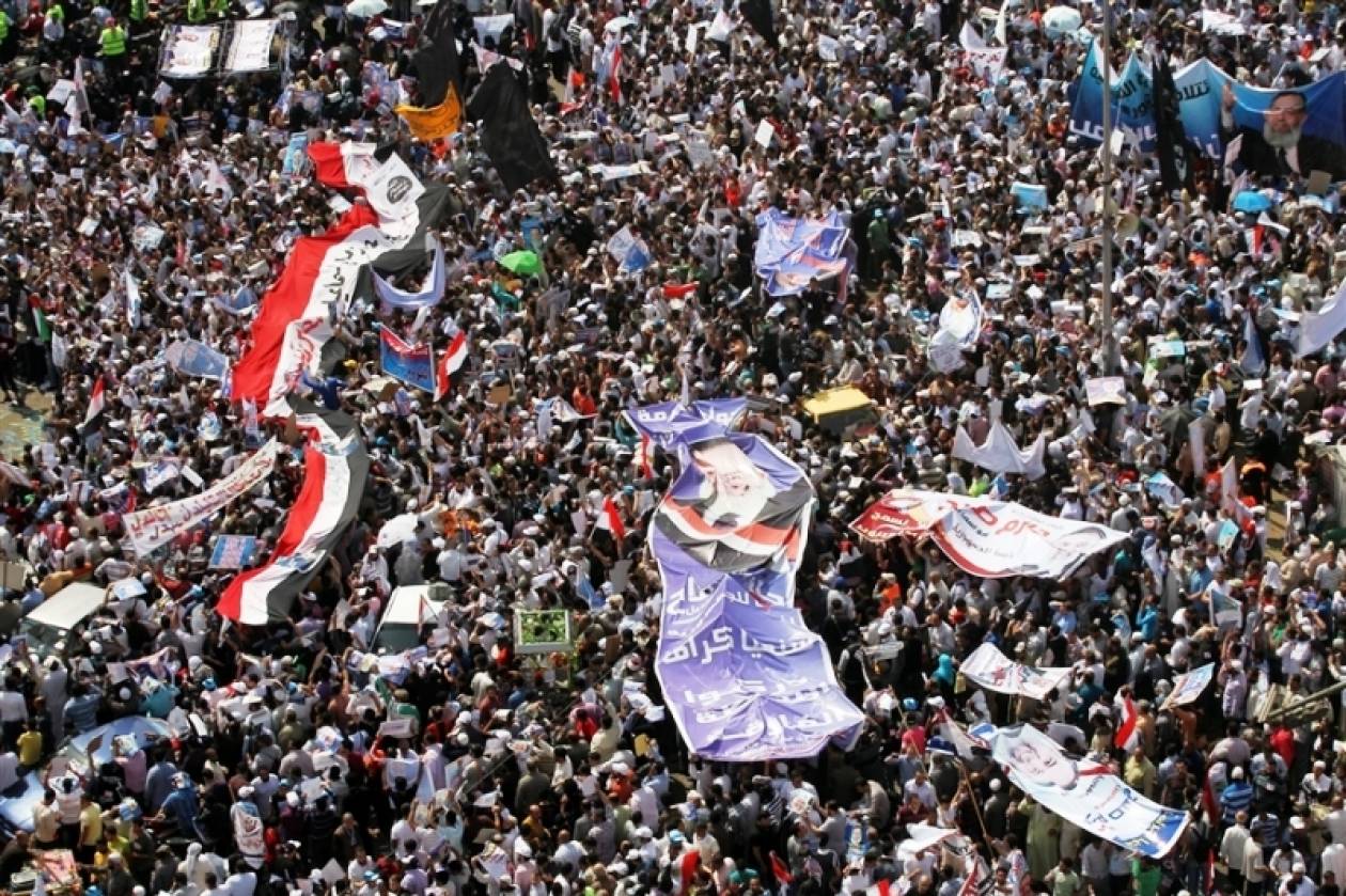 Αίγυπτος:Ακτιβιστές απέρριψαν την έκκληση του Μόρσι για εθνικό διάλογo