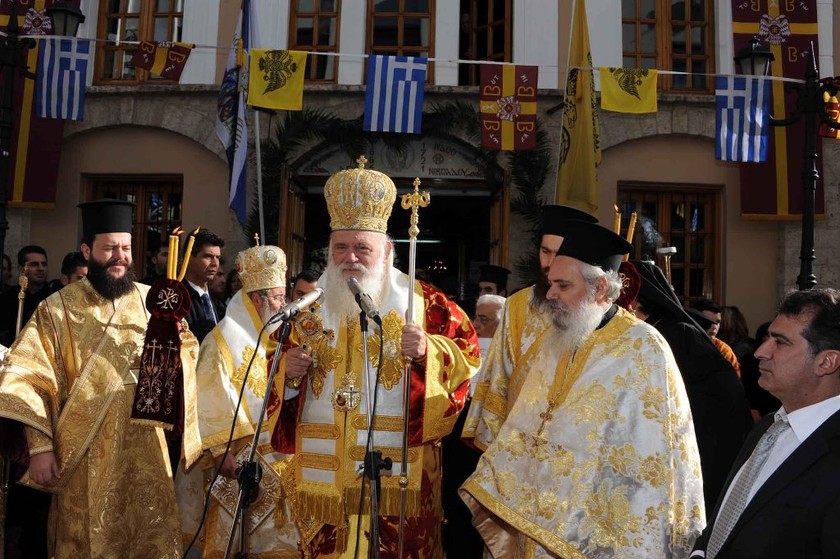 Βίντεο: Με λαμπρότητα οι εκδηλώσεις για τον Άγιο Νικόλαο στην Κοζάνη