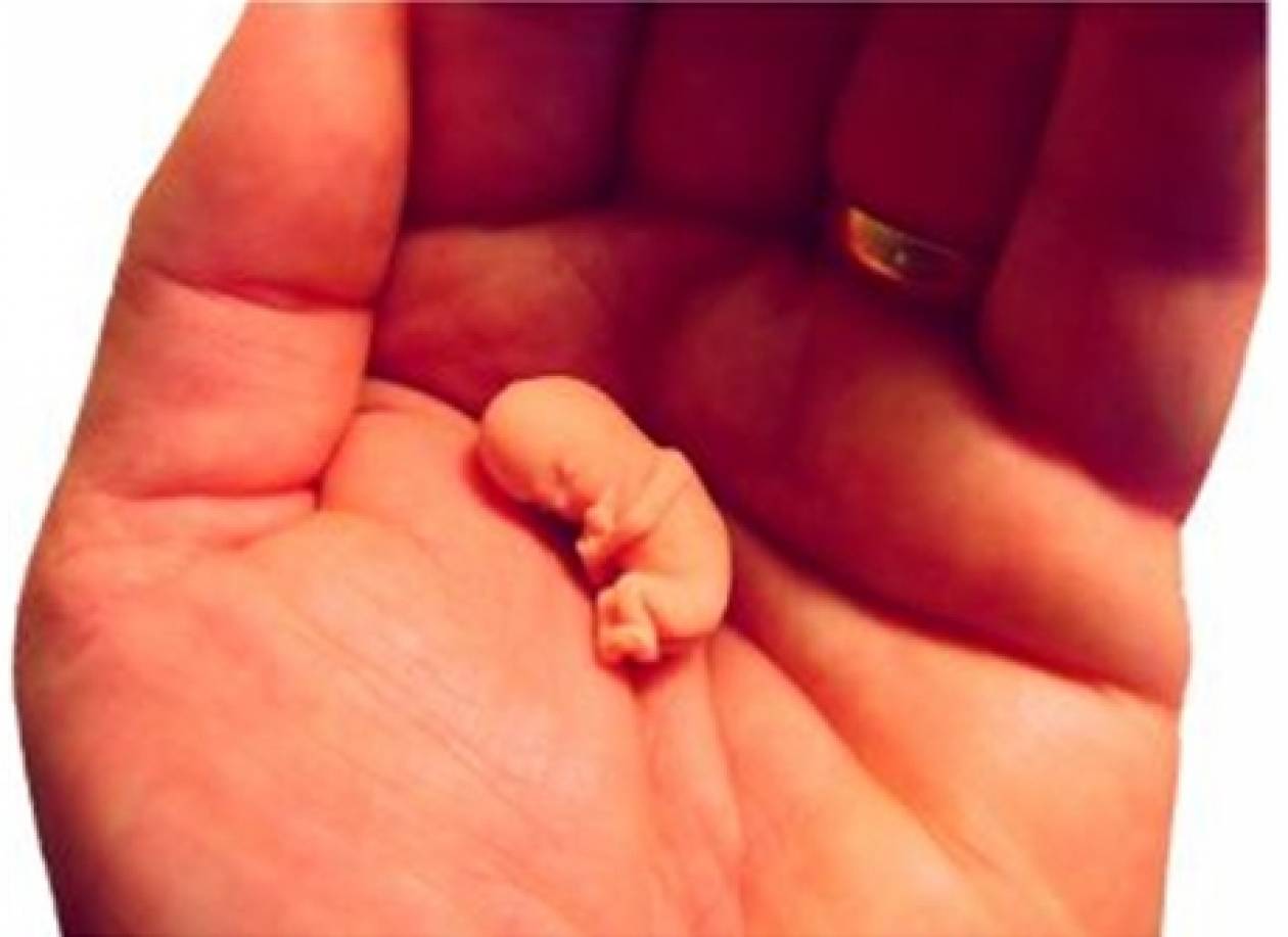 Πατήρ Σαράντος : Καταστροφή οι εκτρώσεις, δώστε τα παιδιά για υιοθεσία