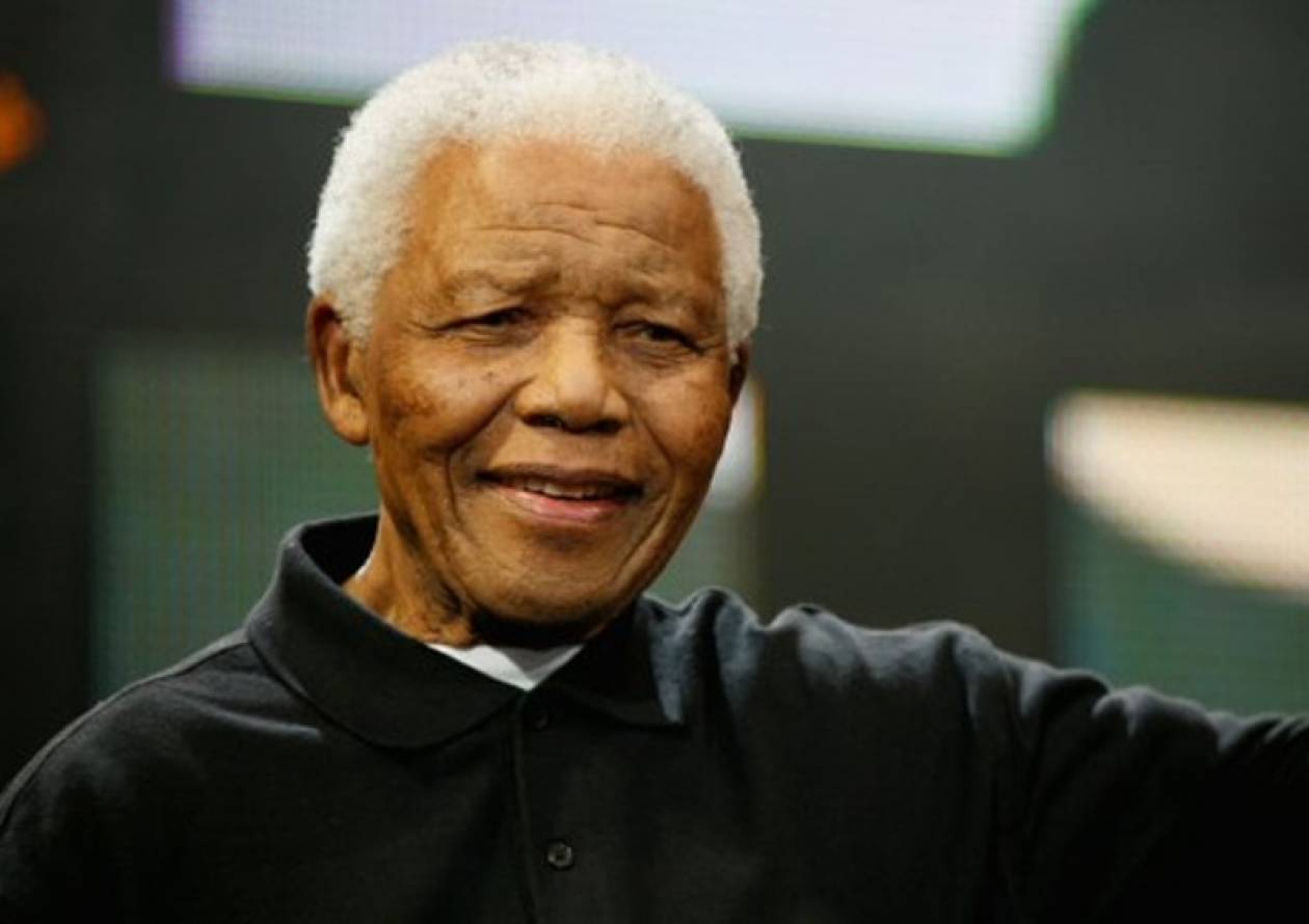 Με λοίμωξη του αναπνευστικού νοσηλεύεται ο Μαντέλα