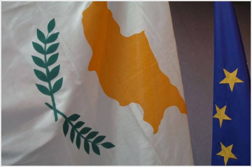 Στις 51.000 ο αριθμός των Ελλαδιτών στην Κύπρο