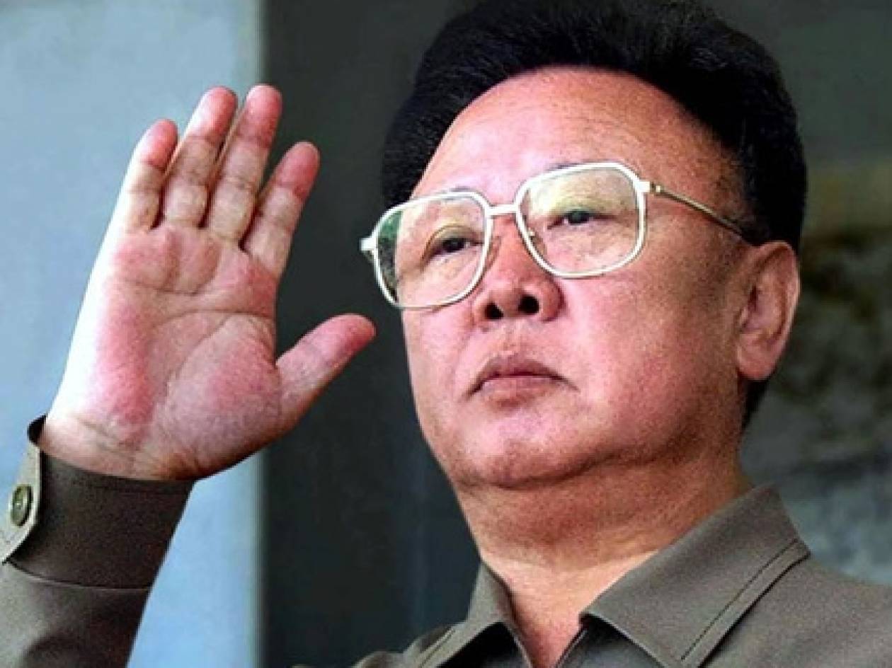 Η Βόρεια Κορέα τιμά τη μνήμη του Κιμ Γιονγκ-Ιλ