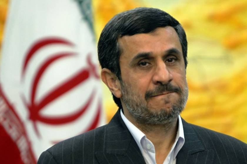 Τη θλίψη του για το μακελειό στις ΗΠΑ εξέφρασε ο Αχμαντινετζάντ
