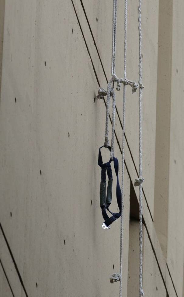 Απίστευτες εικόνες: Δείτε πώς δραπέτευσαν από τον 17ο όροφο φυλακής