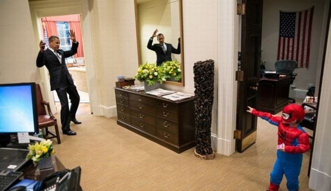 Δείτε τον Mπαράκ Ομπάμα σε προσωπικές του στιγμές!(pics)