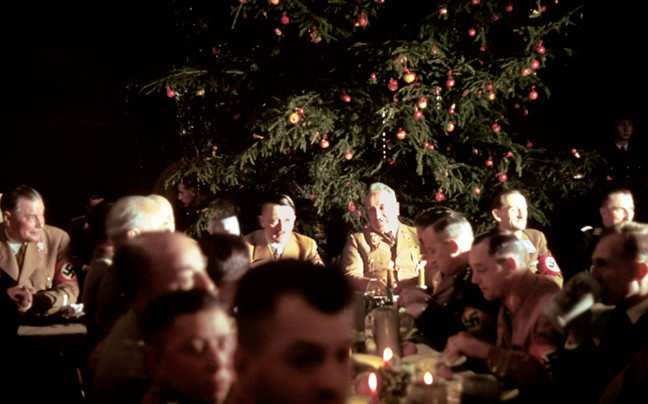 Το χριστουγεννιάτικο δείπνο του Χίτλερ εν μέσω πολέμου