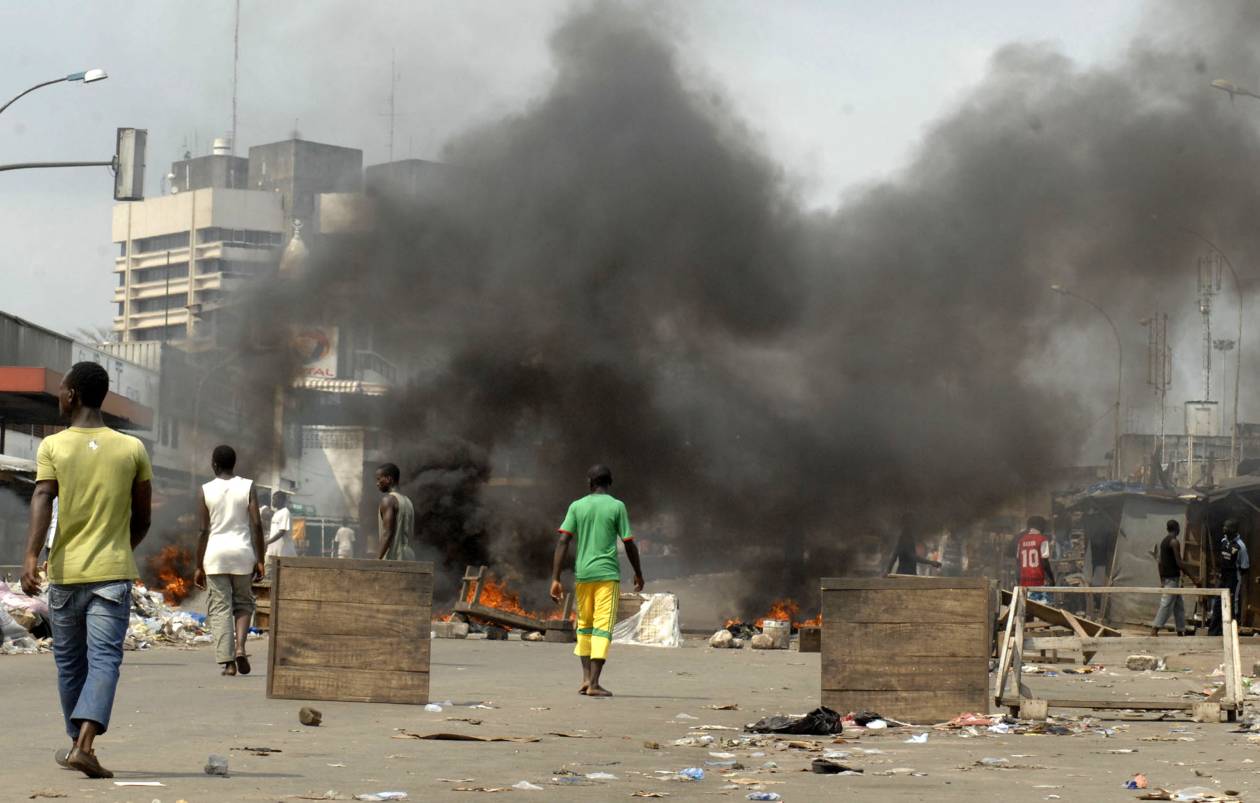 Ακτή Ελεφαντοστού: Τουλάχιστον 60 νεκροί σε συνωστισμό