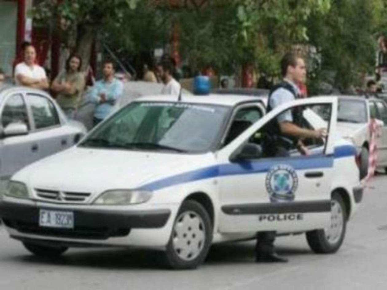 ΤΩΡΑ: Ένταση έξω από το αστυνομικό τμήμα Αιτωλικού