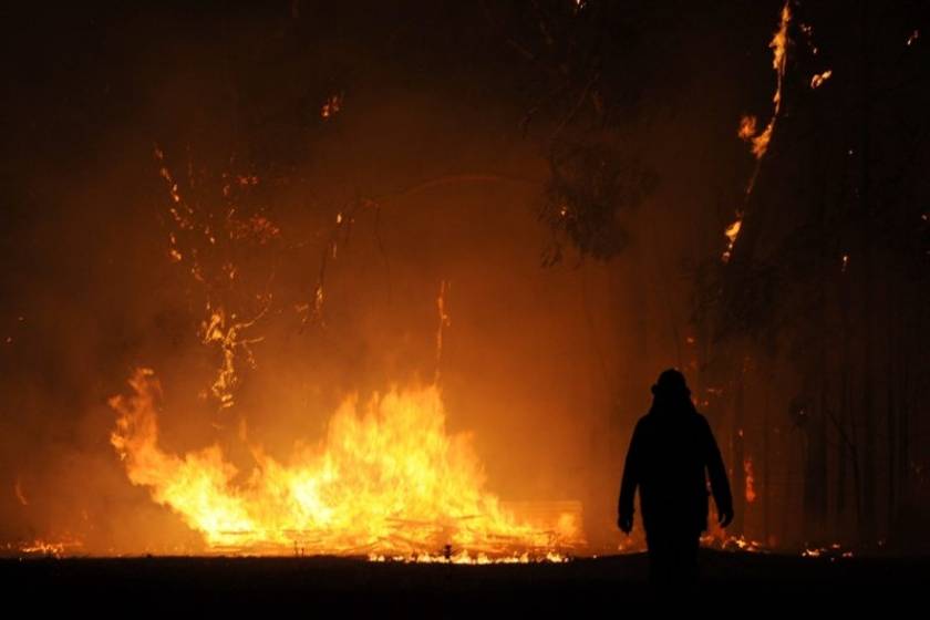 Βίντεο: Εκτός ελέγχου οι φωτιές στην Αυστραλία