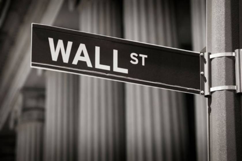 Μικρή άνοδος στη Wall Street
