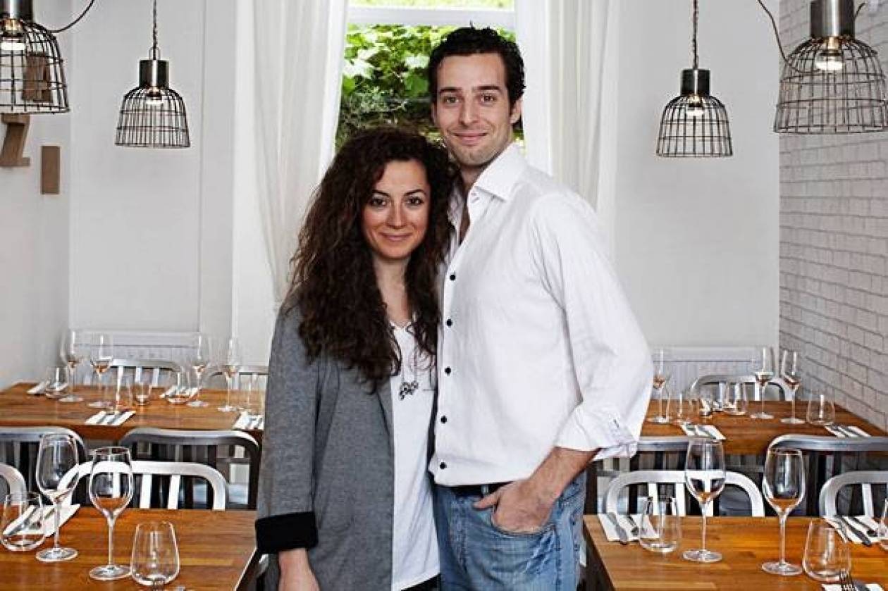 Μazi: Tο ελληνικό εστιατόριο στο Λονδίνο που έχει γίνει στέκι διασήμων