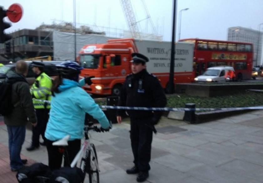 Δύο νεκροί και δύο τραυματίες στο Λονδίνο