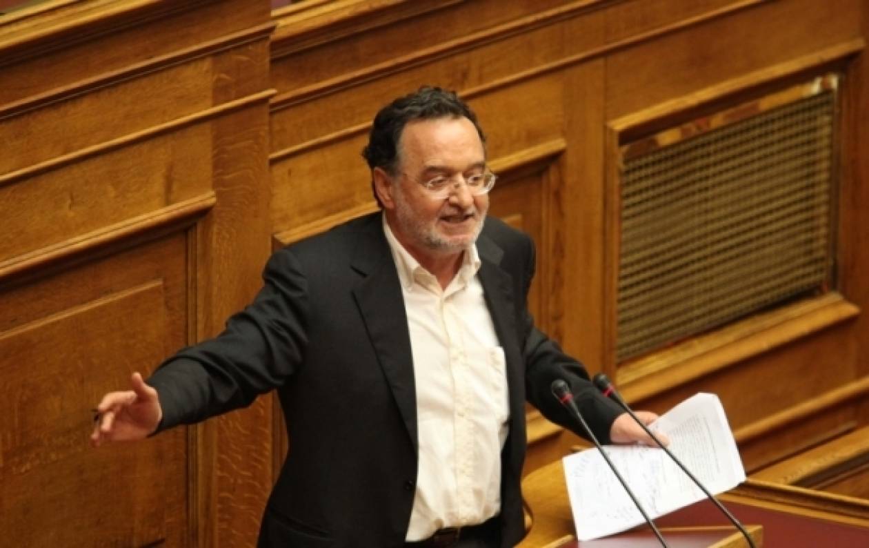 ΣΥΡΙΖΑ: Η πρόταση για 3 κάλπες παραβιάζει το σύνταγμα