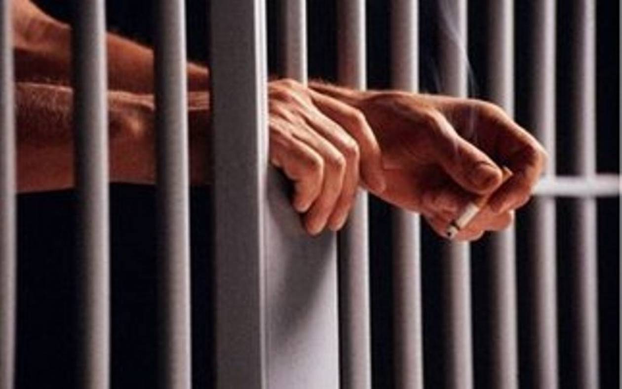 Θεσσαλονίκη: Στη φυλακή ένας αστυνομικός για το κύκλωμα ναρκωτικών