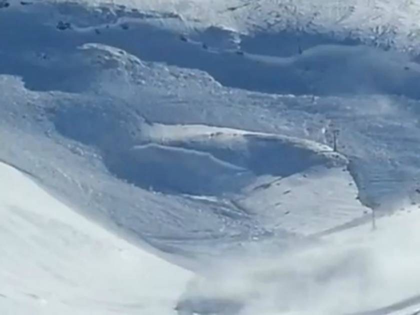 Αχαϊα: Έκρηξη τεχνητής χιονοστιβάδας στην κάμερα