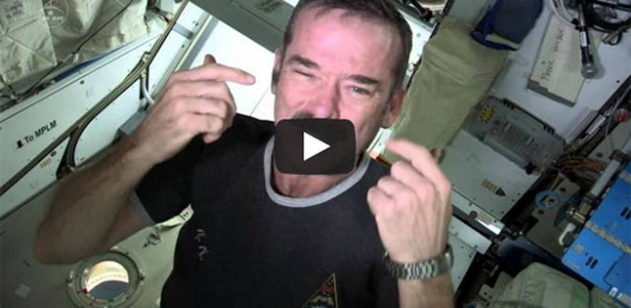 Βίντεο: Δείτε πως κόβουν τα νύχια τους στο... διάστημα