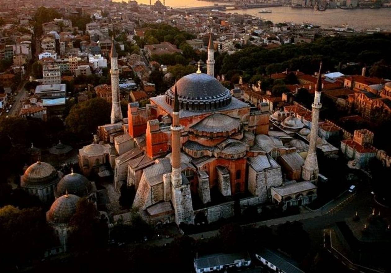 Τούρκοι βουλευτές συμφωνούν να γίνει τζαμί η Αγία Σοφία