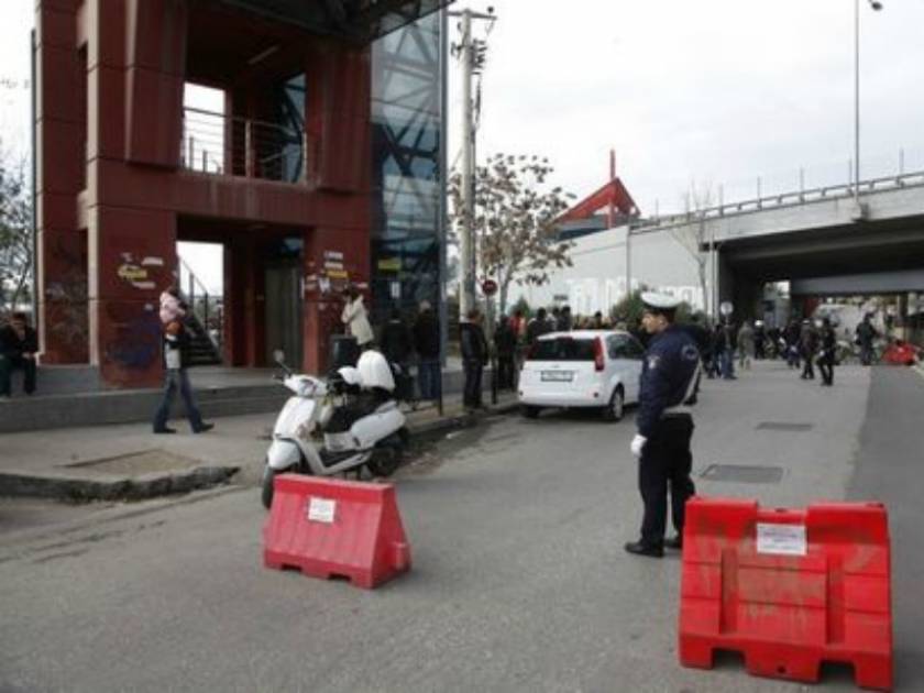 Σεκιούριτι: Δύο γυναίκες και ένας άνδρας έβαλαν τη βόμβα στο Mall