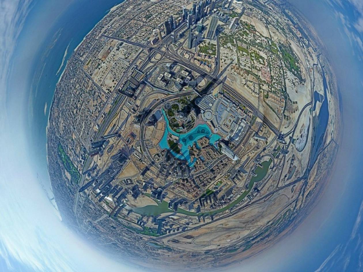 70 φωτογραφίες σε 1: Το Ντουμπάι από το ψηλότερο κτίριο του κόσμου