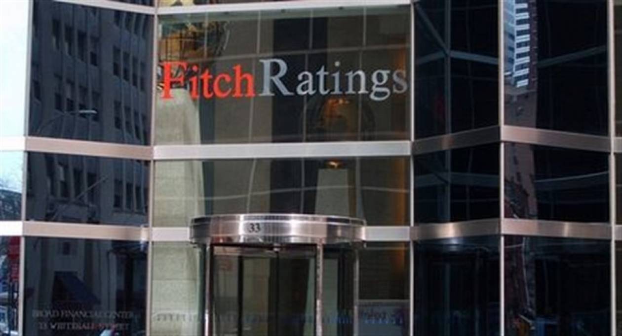 Fitch: Υποβάθμιση τριών κυπριακών τραπεζών