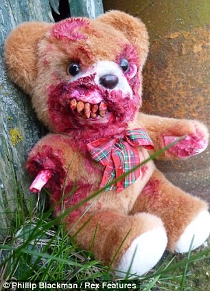 Τα φρικιαστικά αρκουδάκια για τη μέρα του Αγίου Βαλεντίνου (pics) 