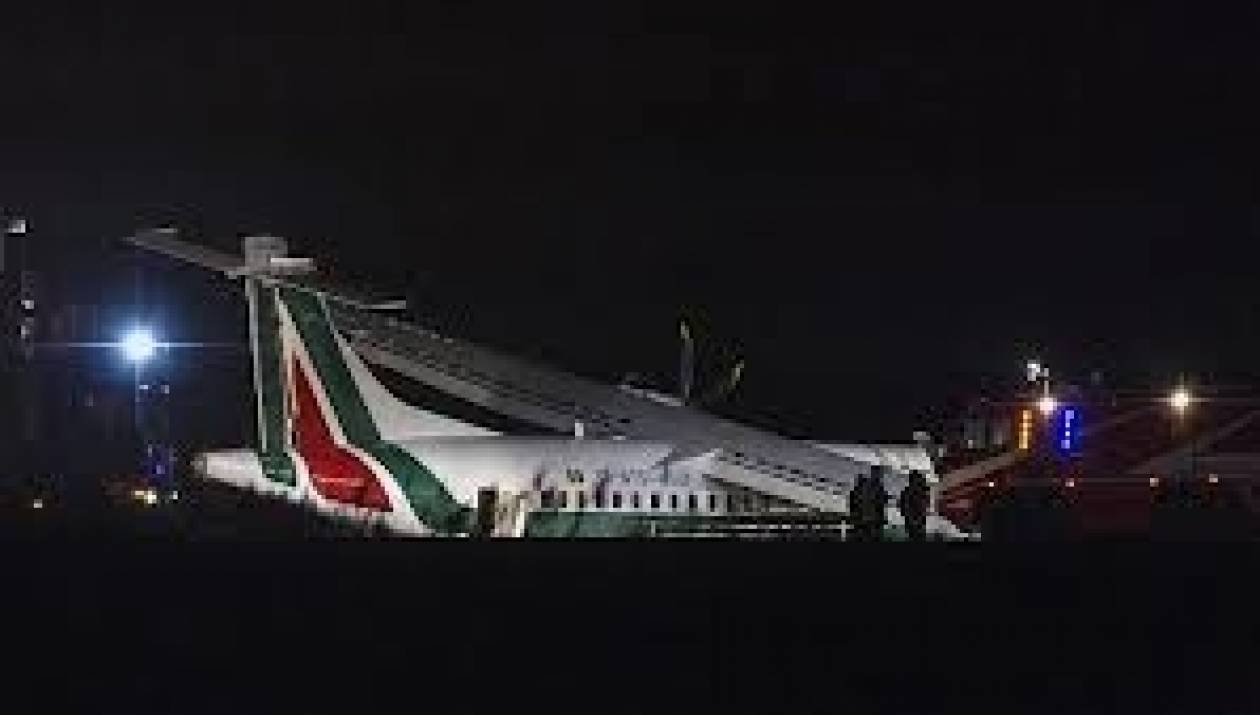 Ρώμη: Δεκαέξι τραυματίες στο αεροσκάφος που βγήκε εκτός διαδρόμου