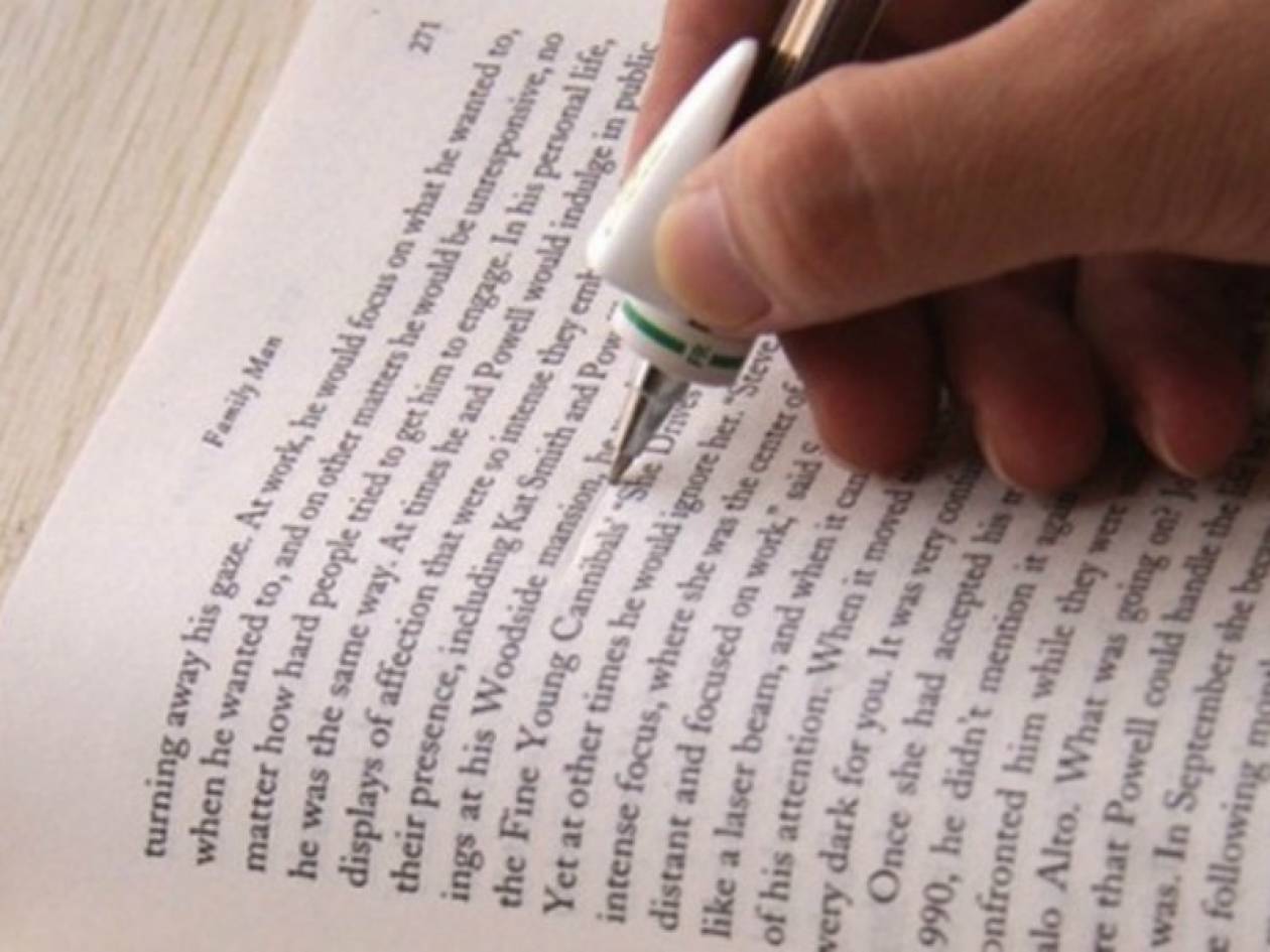 Απίστευτο: Στυλό που μεταφράζει την ώρα που διαβάζετε!