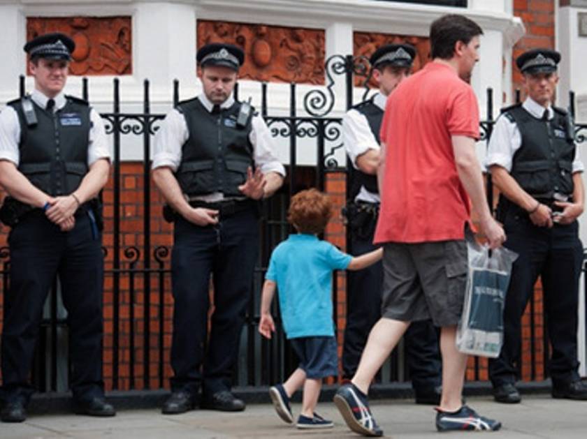 Η βρετανική αστυνομία χρησιμοποιούσε τα ονόματα νεκρών παιδιών