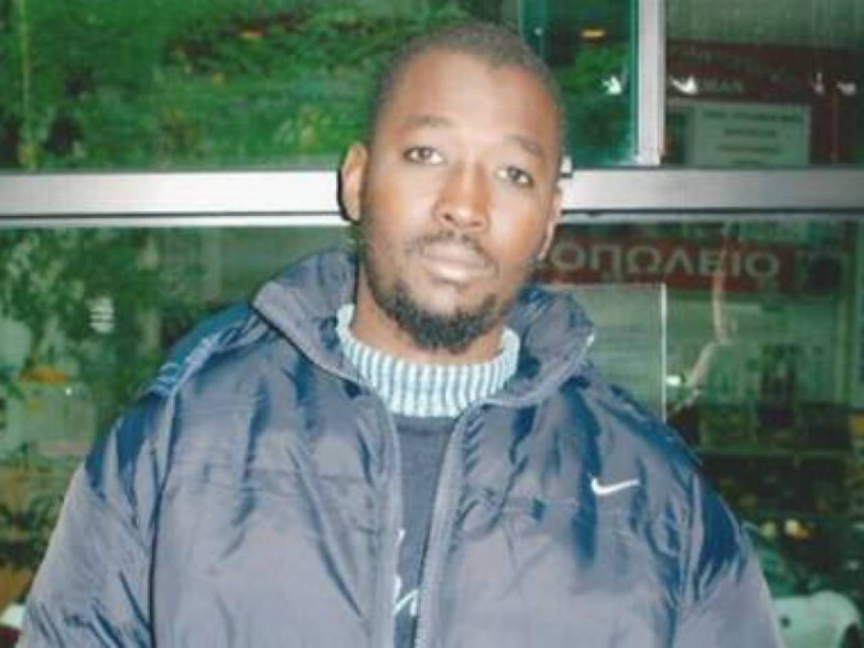 Αυτός ειναι ο 37χρονος Σενεγαλέζος που σκοτώθηκε στις ράγες του ΗΣΑΠ