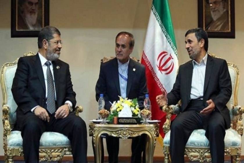 Ιστορική επίσκεψη του Ιρανού προέδρου στην Αίγυπτο