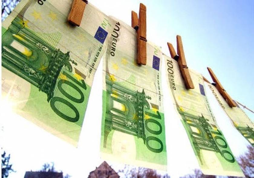 Διορίζουν ξένο οίκο για το ξέπλυμα χρήματος στην Κύπρο