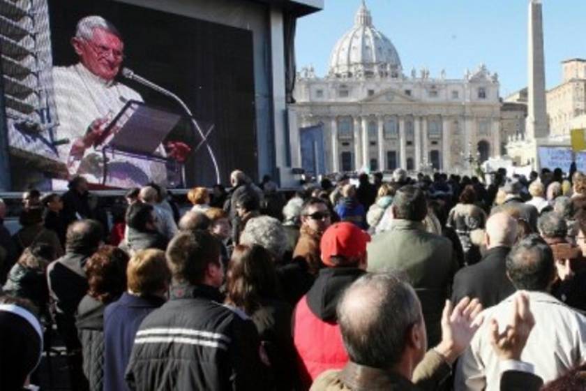Πάπας Βενέδικτος: Φεύγω για το καλό της Εκκλησίας