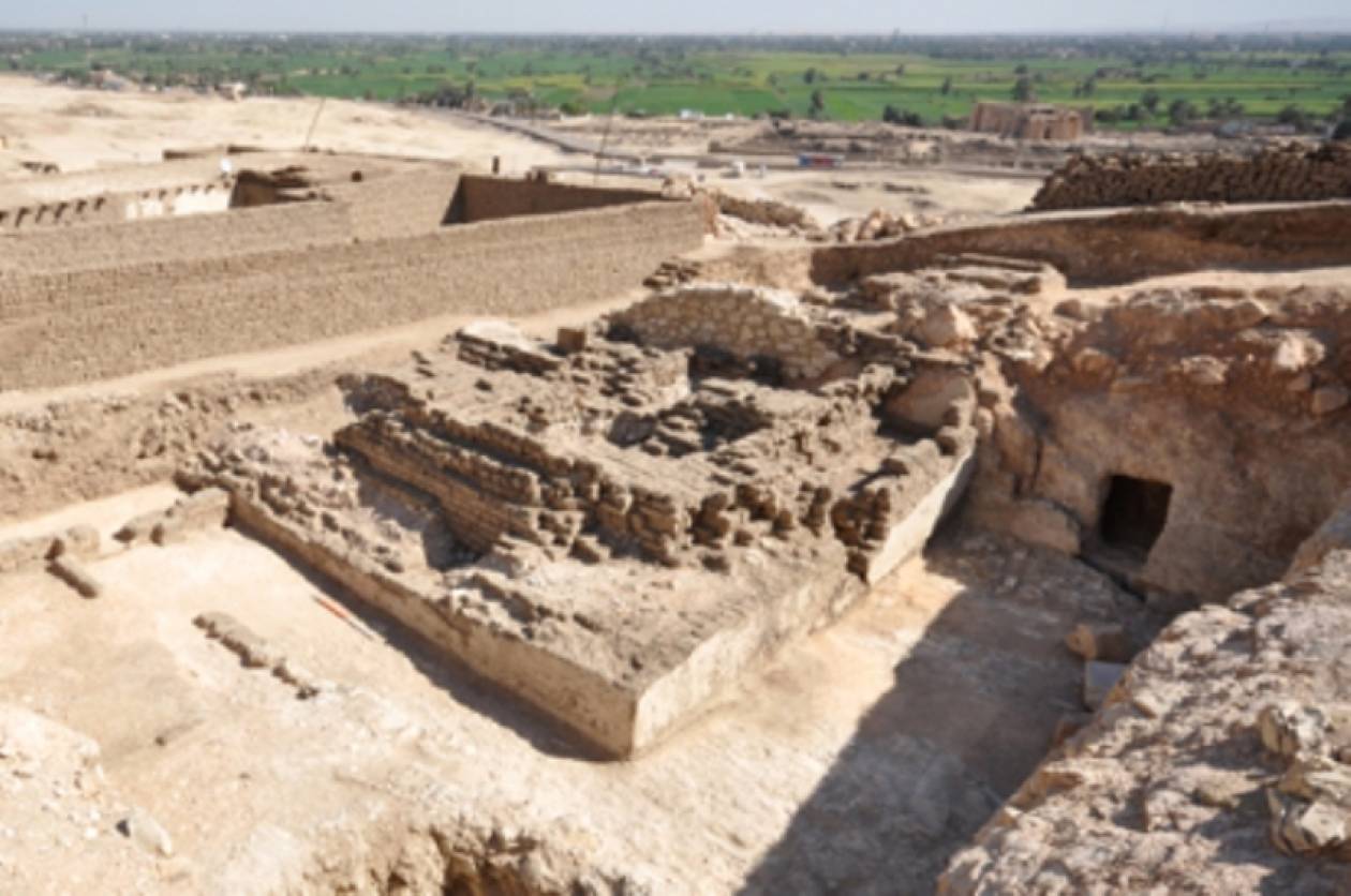 Ανακαλύφθηκε πυραμίδα 3.000 ετών στο Λούξορ
