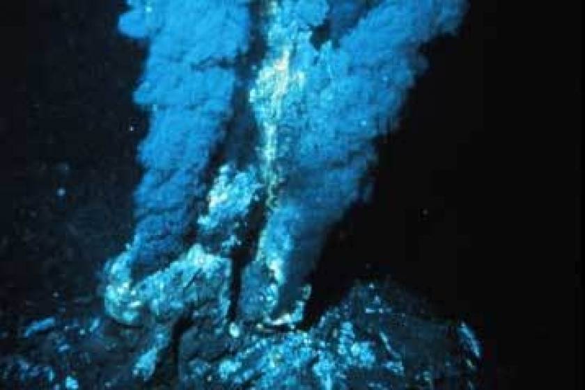 Ανακαλύφθηκαν οι βαθύτερες υποθαλάσσιες υδροθερμικές πηγές στον κόσμο