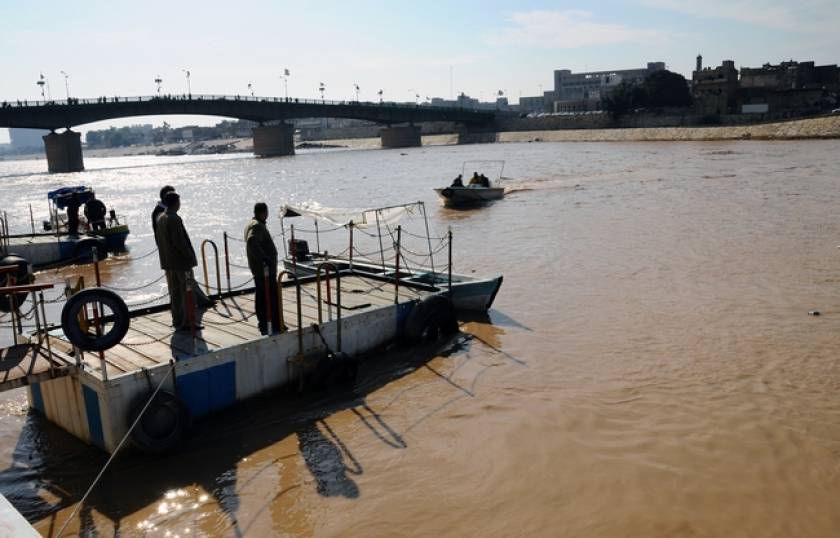 Ιράκ: Στους επτά οι νεκροί από τη βύθιση του πλωτού εστιατορίου